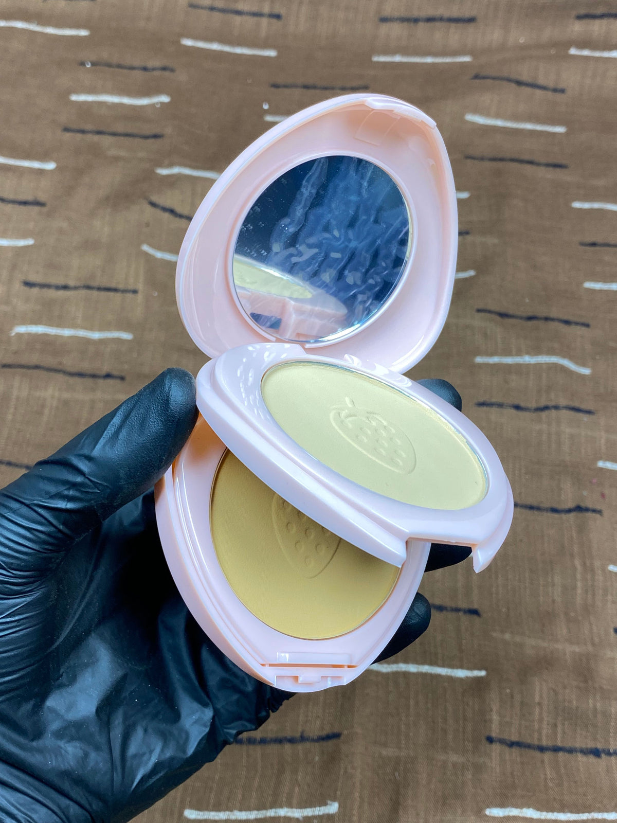 HUDAMOJI Sweet Strawberry Face Powder