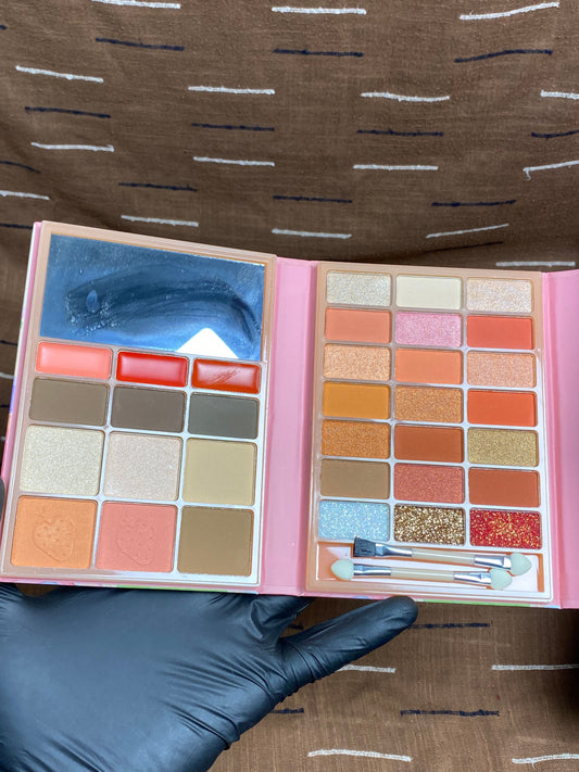 ANYLADY Sweet Palette All in One Makeup Kit